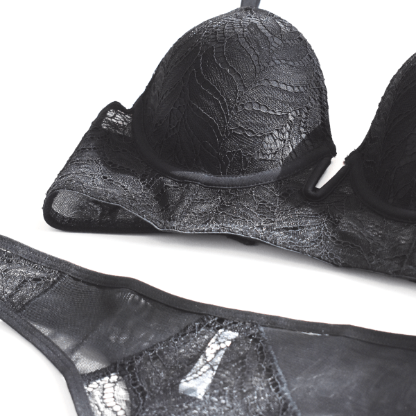 سوتین کاپدار مدل Alba